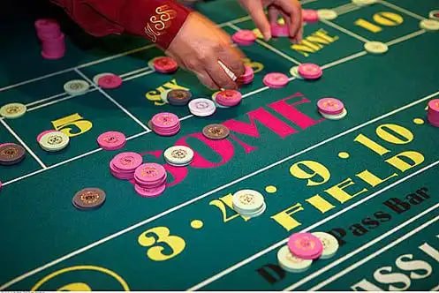 Studio Live Roulette paten77 dengan dealer profesional dan roda roulette berkualitas tinggi